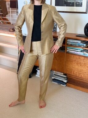 Dana Buchman Luxury Silk & Wool Sharkskin Pantsuit Set - Gold/Bronze - Size 6